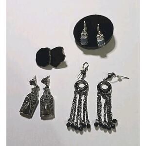 Lot of Vtg Silver Tone Gothic Whimsigoth Warring Dangling Earrings Jewelry‎
